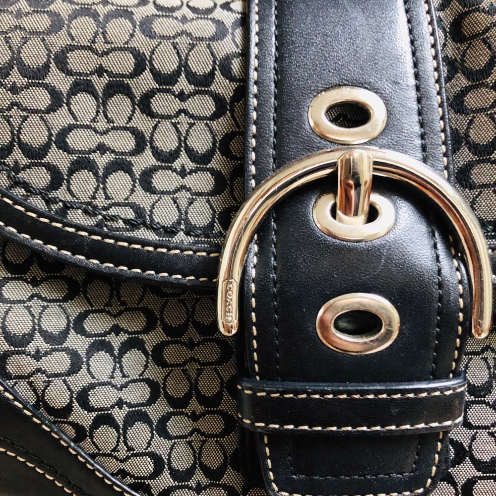 Black Coach SoHo Hand Bag in Signature Design